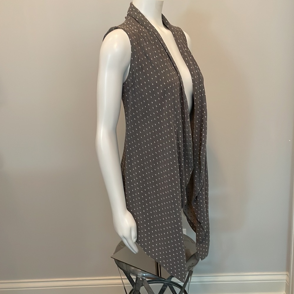 Alberto Makali Gray Square Dot Vest Size L
